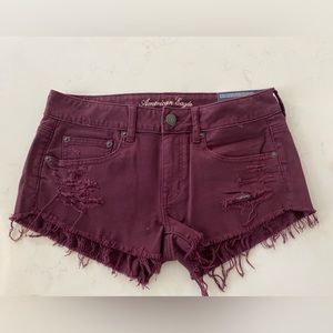 American Eagle Festival Stretch Shortie burgundy cut off short sze 6-distressed